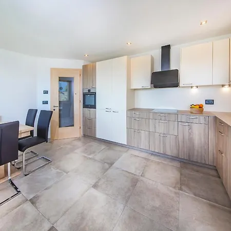 Apartment Avea App 2 *
